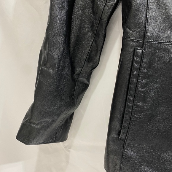 Black Leather Jacket Worthington. - Picture 7 of 8